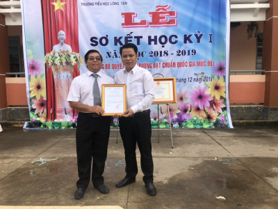 Lễ sơ kết học kỳ 1 năm học 2018-2019 và công bố Quyết định trường đạt chuẩn quốc gia mức độ I