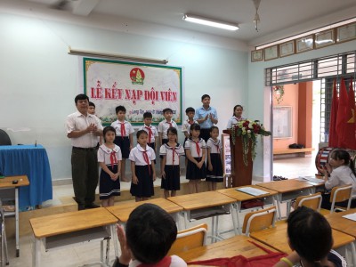 Lễ kết nạp Đội viên mới 2019-2020