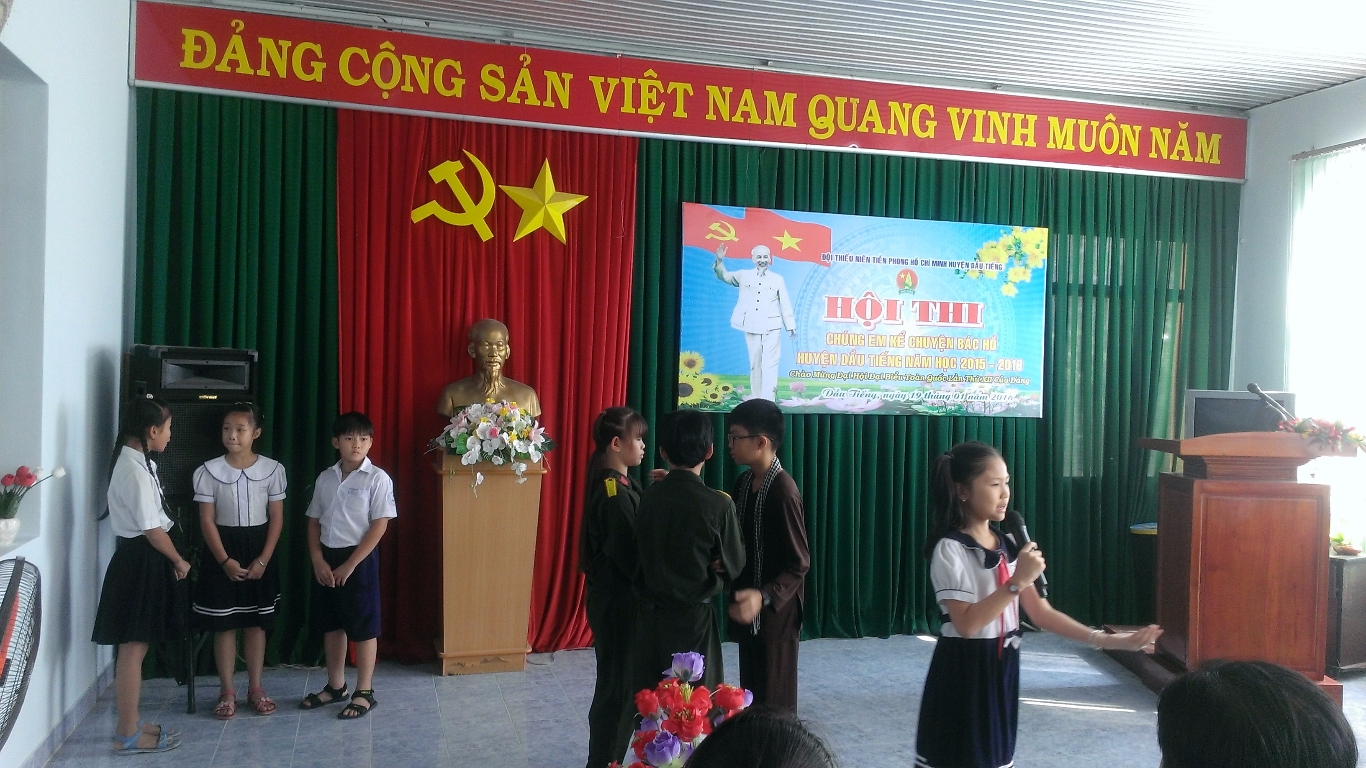 Chúng em kể chuyện Bác Hồ năm học 2015-2016 vòng Huyện