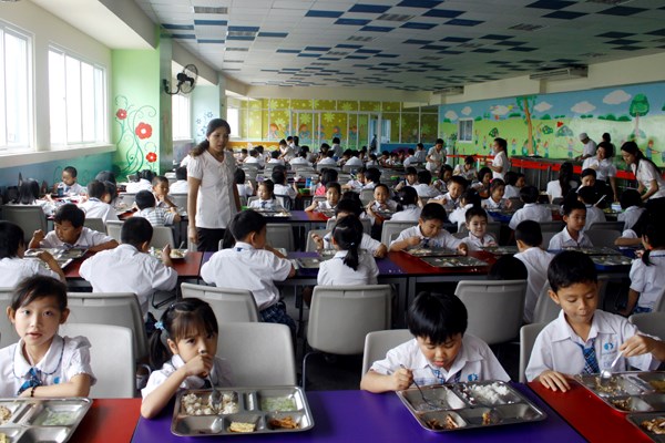 THÔNG BÁO THU PHÍ SUẤT ĂN HỌC BÁN TRÚ THÁNG 03   NĂM HỌC 2015 -2016